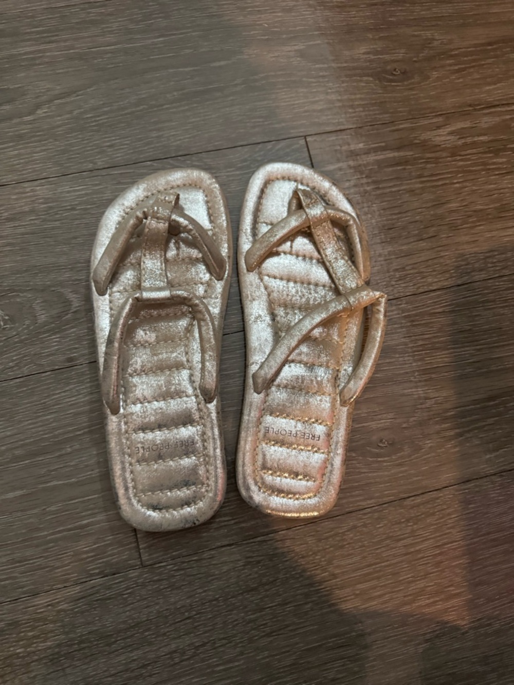 Free People Metallic Quilted Silver Flip Flop Sandals